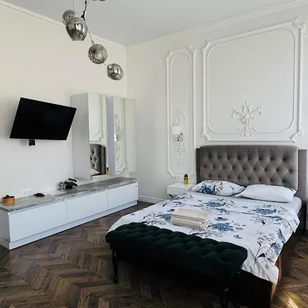 братів рогатинців 43 Lägenhet Lviv