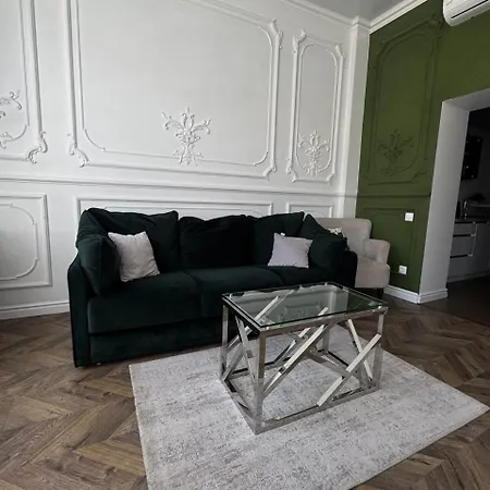 Lägenhet братів рогатинців 43 *